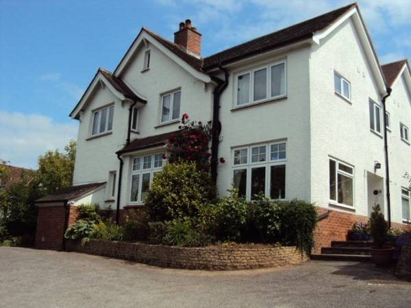 Coombe Bank Guest House — 4-Star Luxury Hotel in Sidmouth, United Kingdom