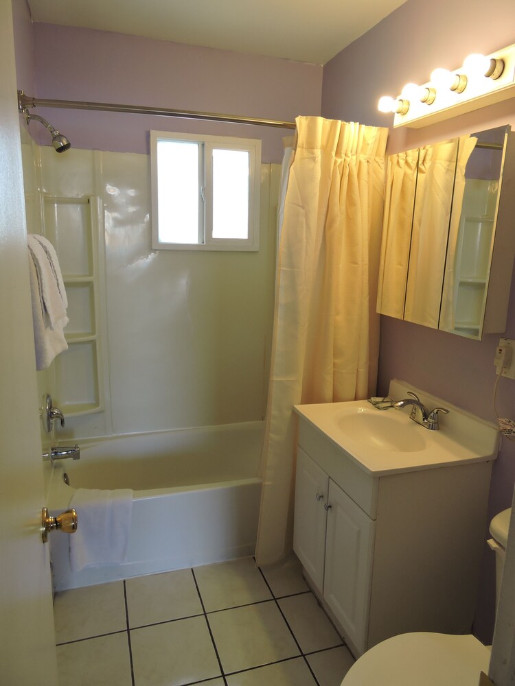 Walden Motel - photo 18