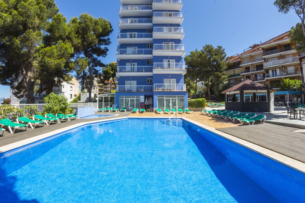 Hotel JS Paradise Sport Adults Only — hotel in Llucmajor