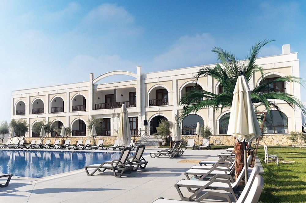 The Rest Port Village Hotel — 4-Star Luxury Hotel in Havsa, Turkey