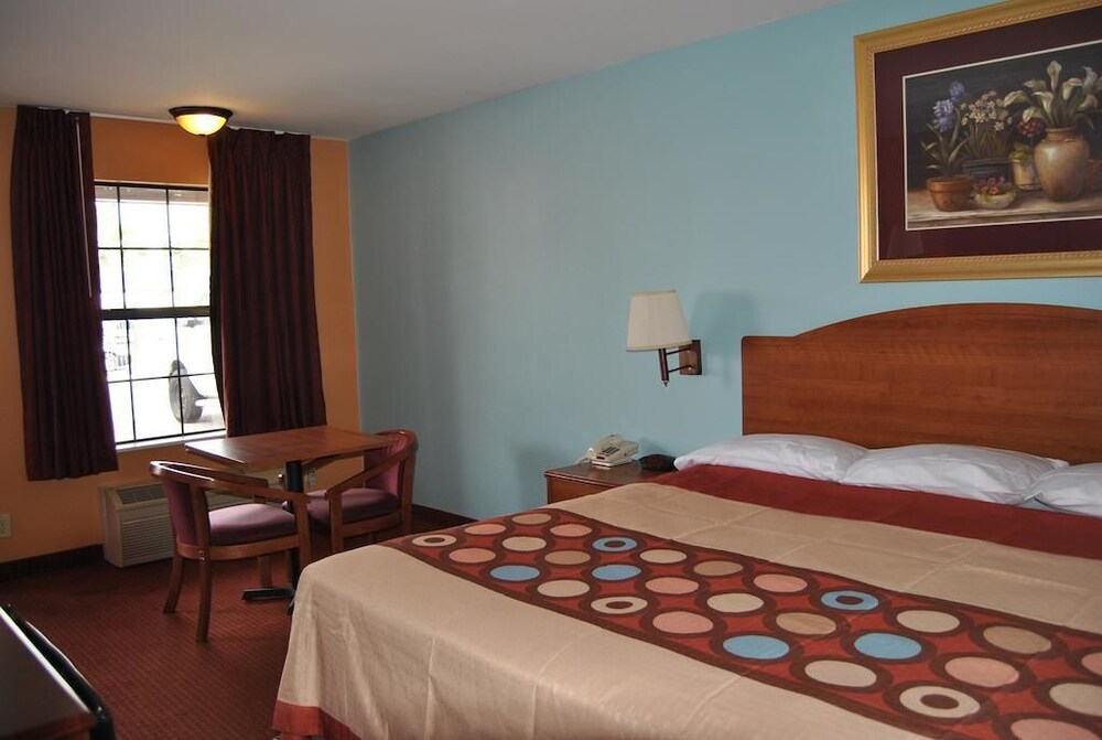 Sky Palace Inn and Suites Laredo - photo 15