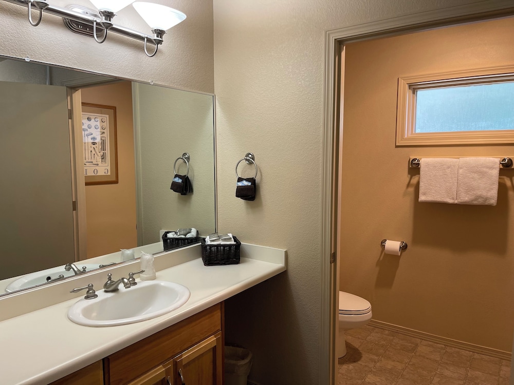 Mount Shasta Resort - photo 43