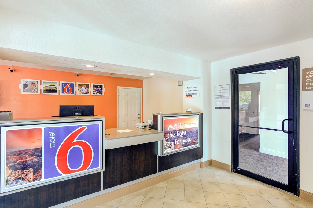 Motel6 Dallas TX South - photo 18