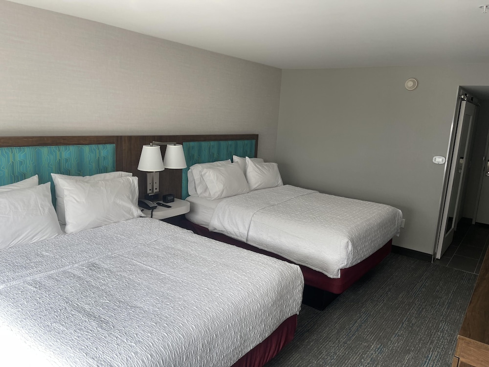 Hampton Inn Detroit Southfield - photo 5