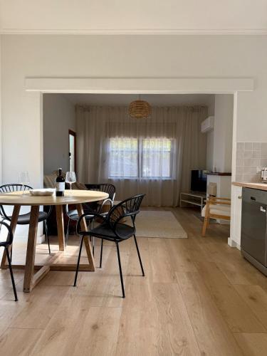 25 Young 3 Bed 1 Bath in Tanunda, Australia