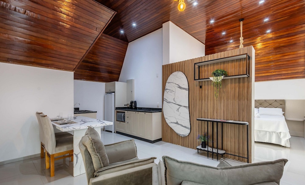 Cozy Studio in Itapema SC Rgob701