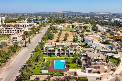 Apartamento Janelas Oceano Vilamoura — 4-Star Luxury Hotel in Quarteira, Portugal