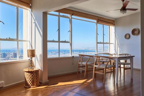 Breathtaking views brand new renovated apartment