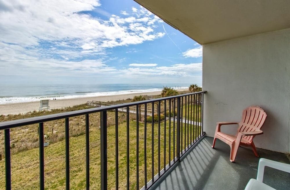 0306 Oceanfront Oasis by Atlantic Towers - photo 17