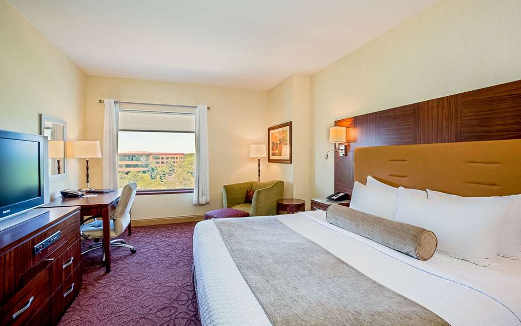 Sonesta Milwaukee West Wauwatosa - photo 55