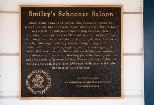 Smiley's Saloon & Hotel - photo 46