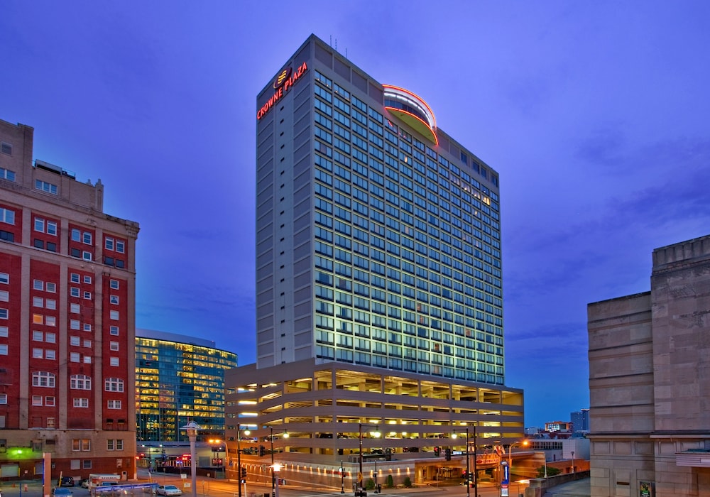 Crowne Plaza Kansas City Downtown an IHG Hotel - featured photo