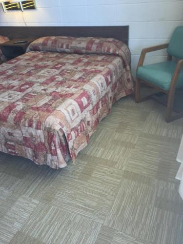 Towne Center Motel - photo 42