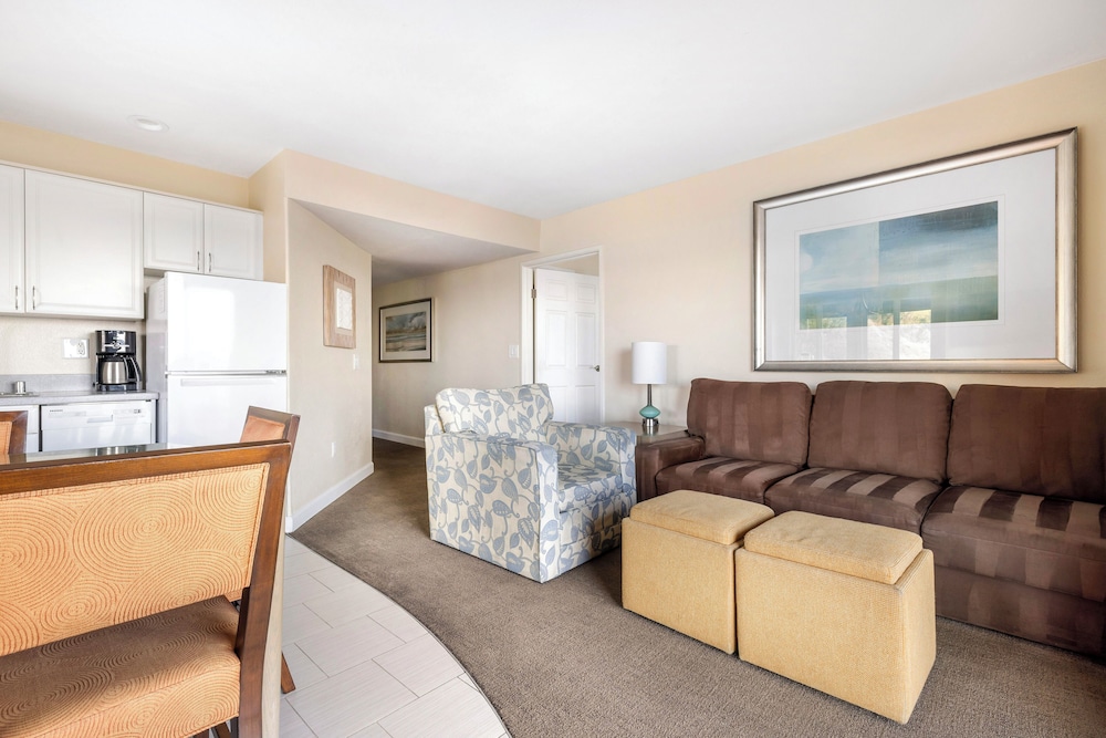 Hilton Vacation Club Riviera Beach & Shores CA - photo 29