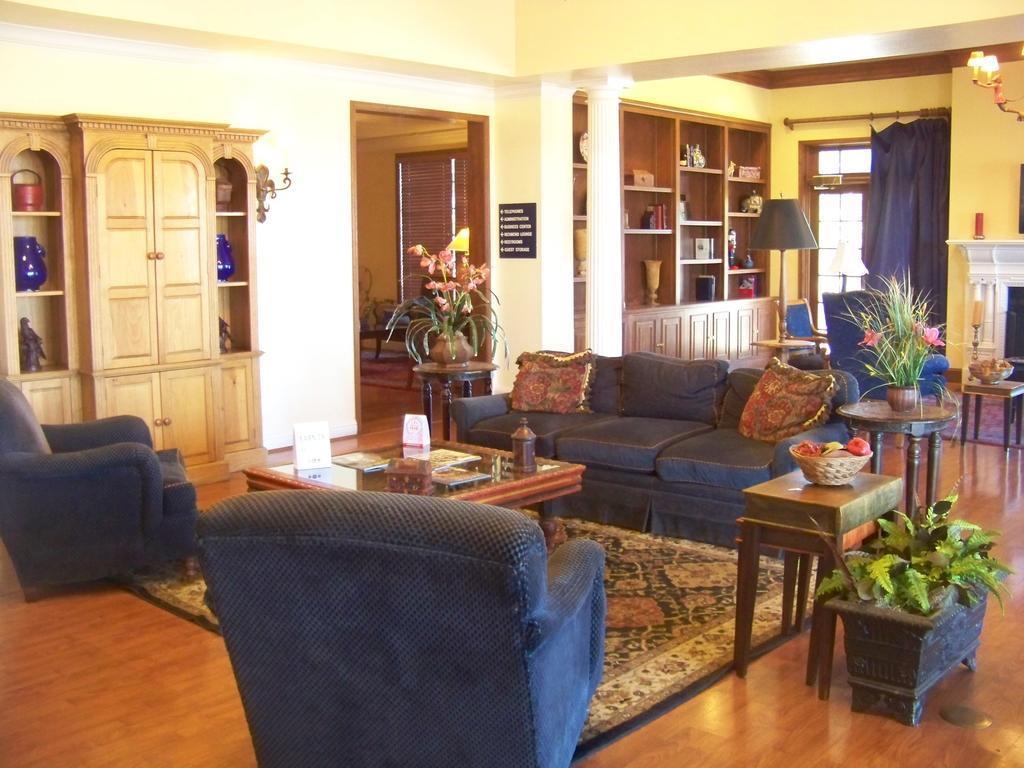 Baymont Inn and Suites Shreveport Airport - photo 10