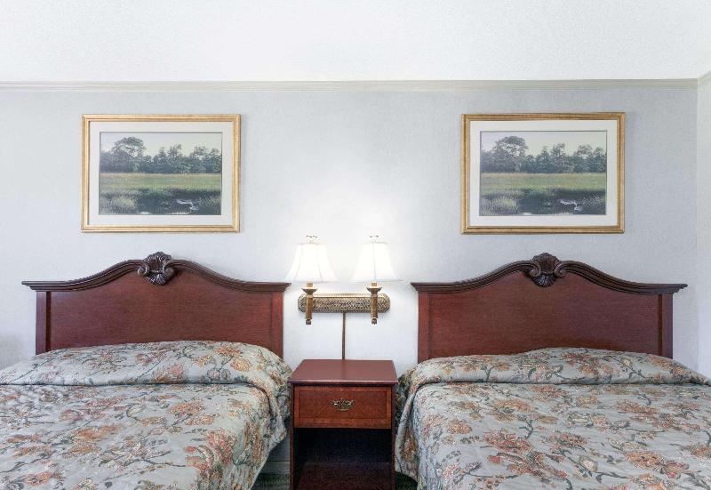 Knights Inn Yemassee - photo 17