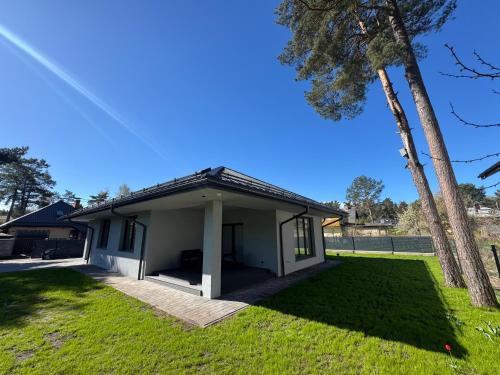 Ceriņkrūmu in Carnikava, Latvia