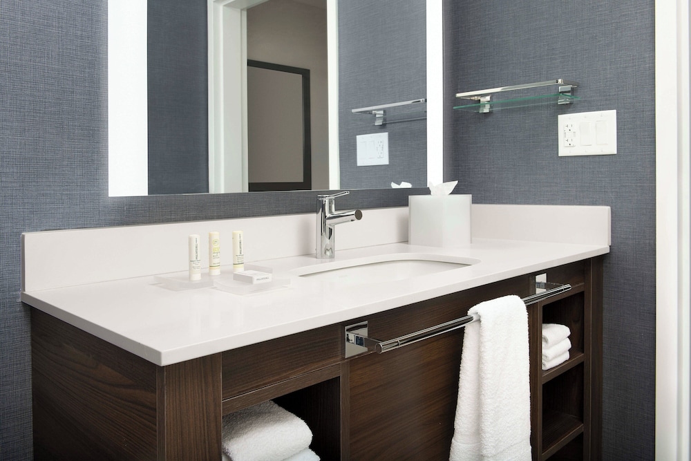 Residence Inn by Marriott Doral Mall Area - photo 20