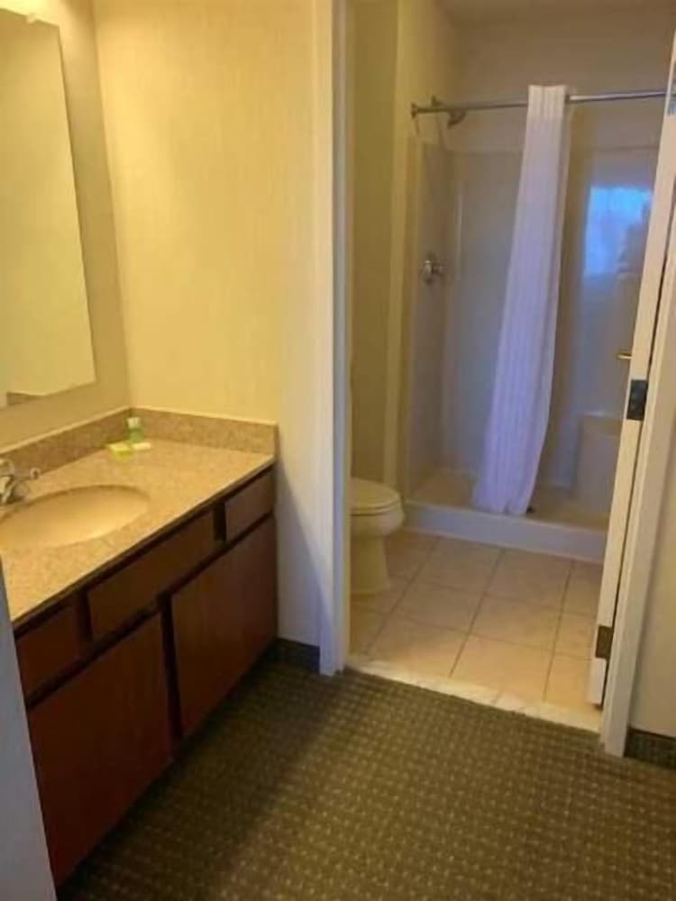 Host Inn All Suites - photo 22