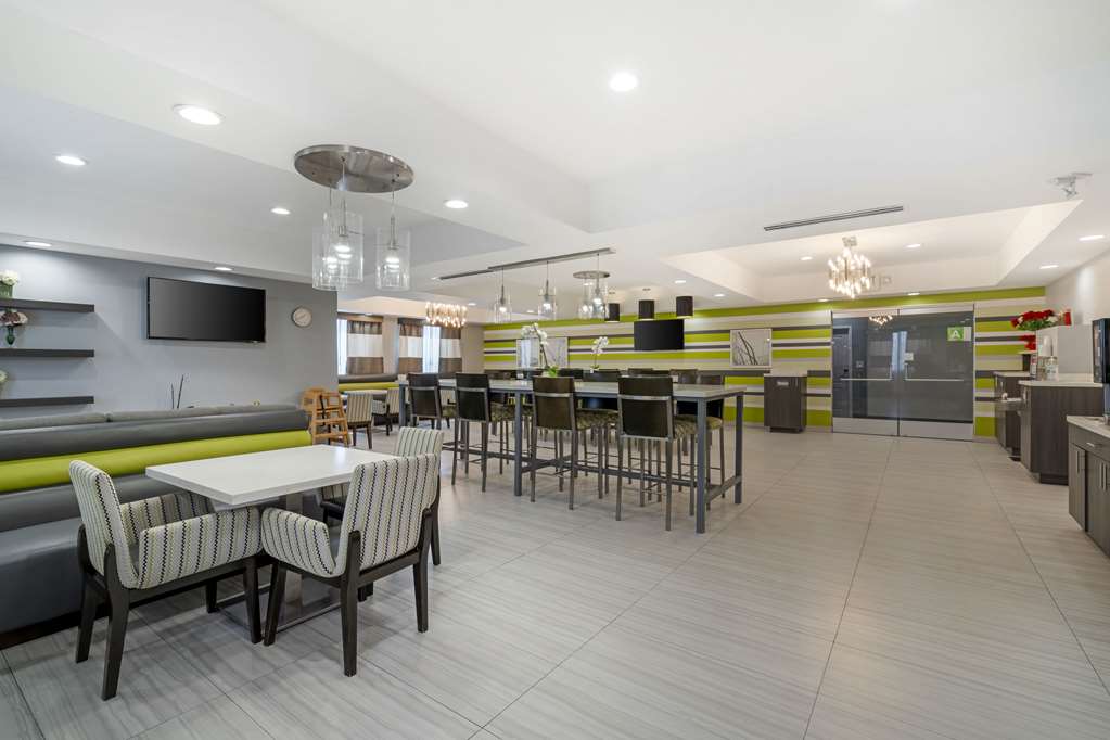 Best Western Plus Gardena Inn & Suites - photo 11