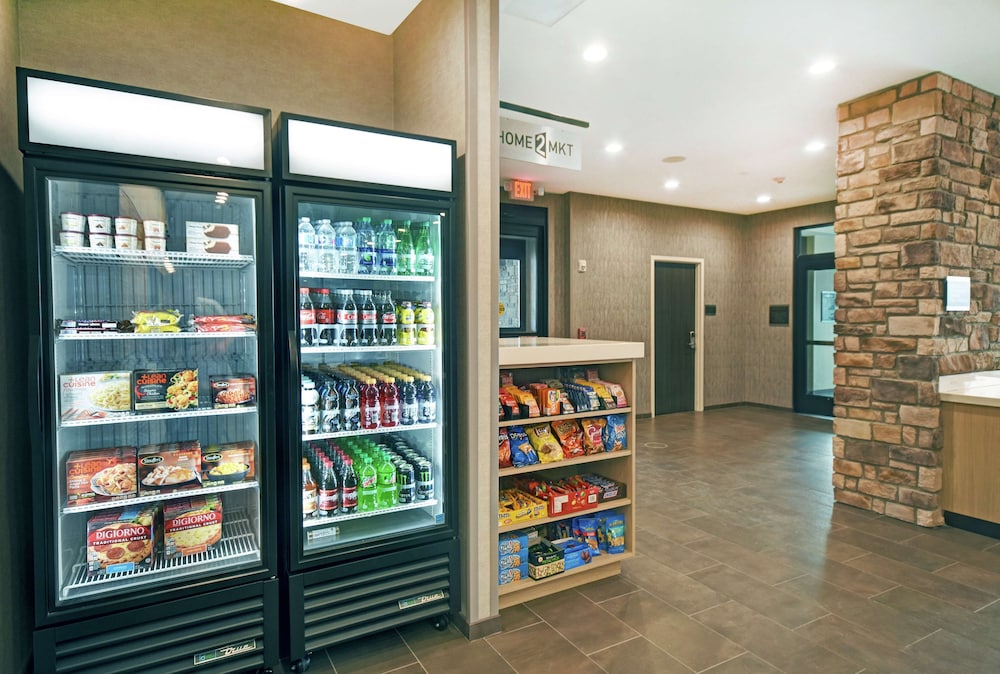 Home2 Suites by Hilton Beloit - photo 35