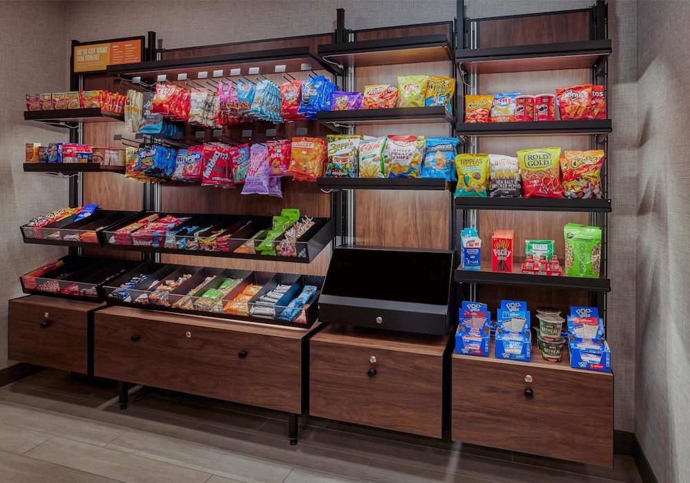Hampton Inn & Suites Radcliff Fort Knox - photo 63