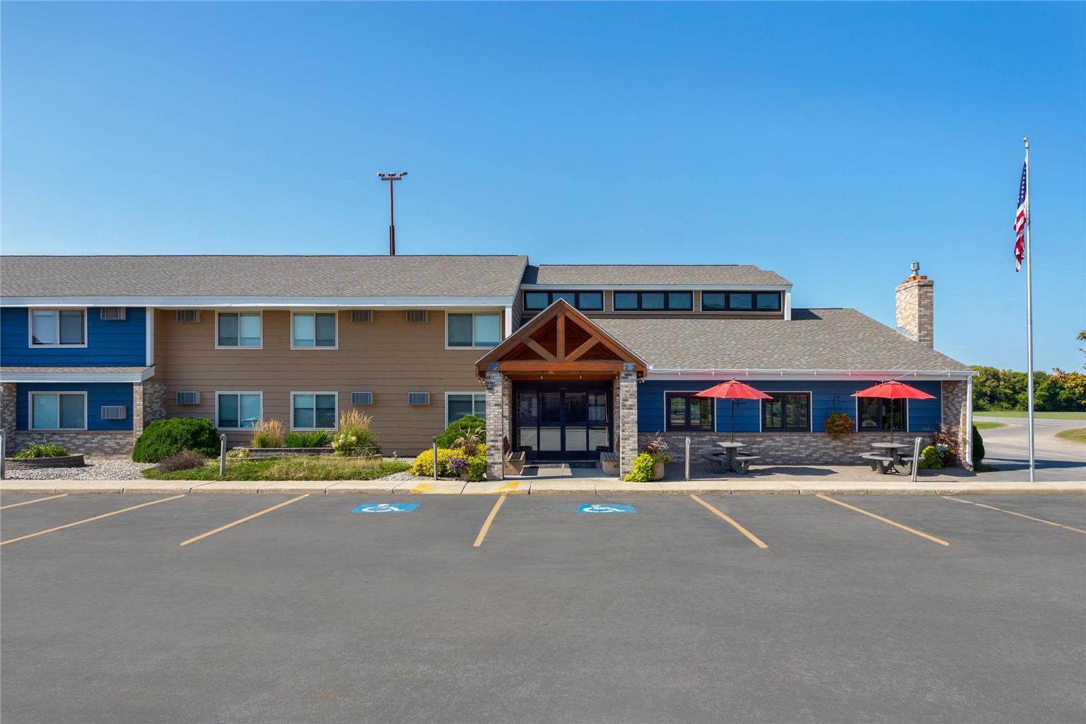AmericInn by Wyndham Roseau - photo 6