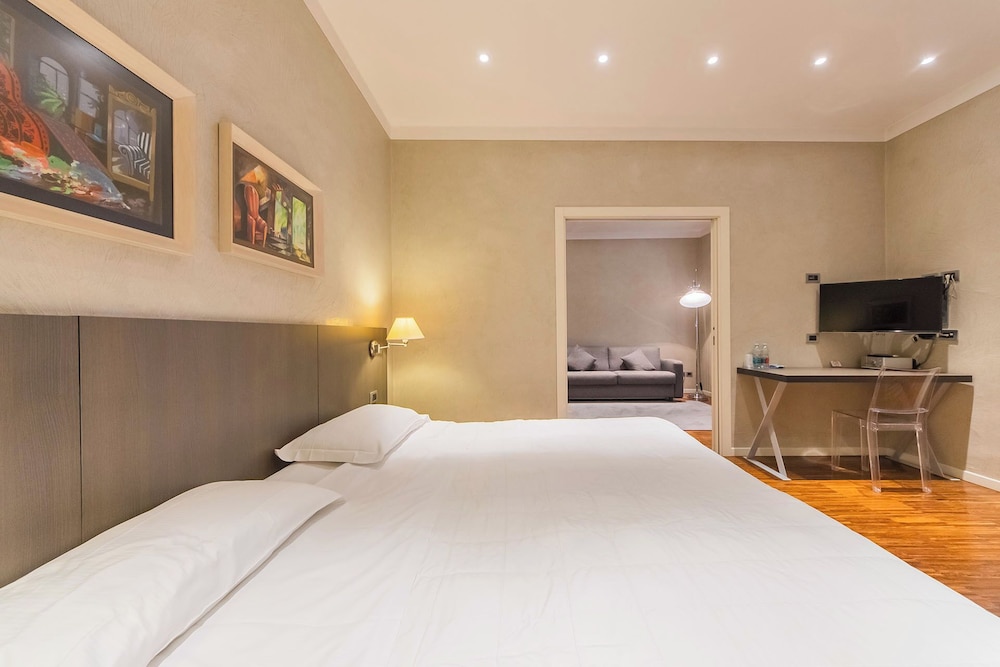 Century Hotel — hotel near Parma Airport