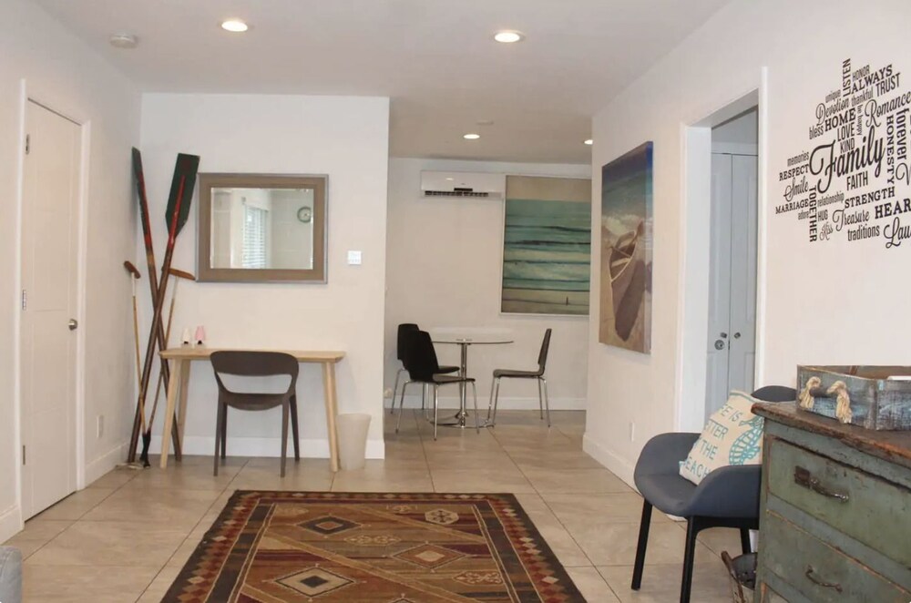 Sibi Beach Hotel - photo 34