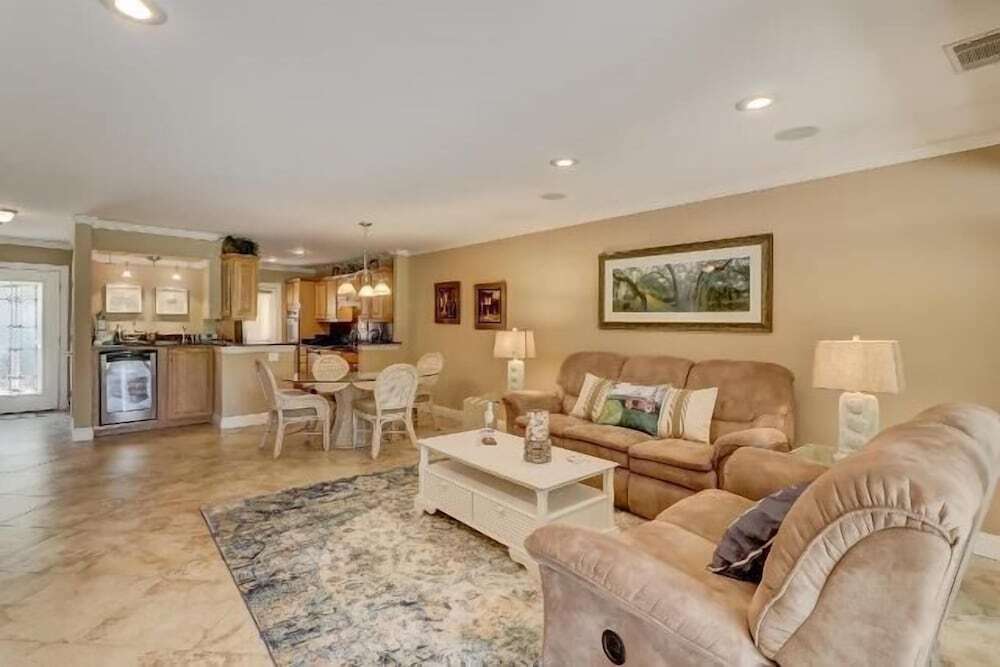 153 Harbourwood Villa at The Sea Pines Resort - photo 5