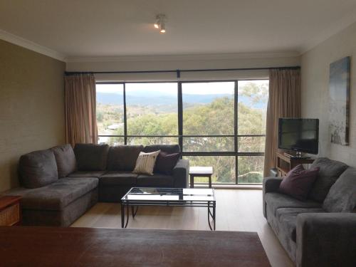 Snow Ridge 4 — 4-Star Luxury Hotel in Jindabyne, Australia