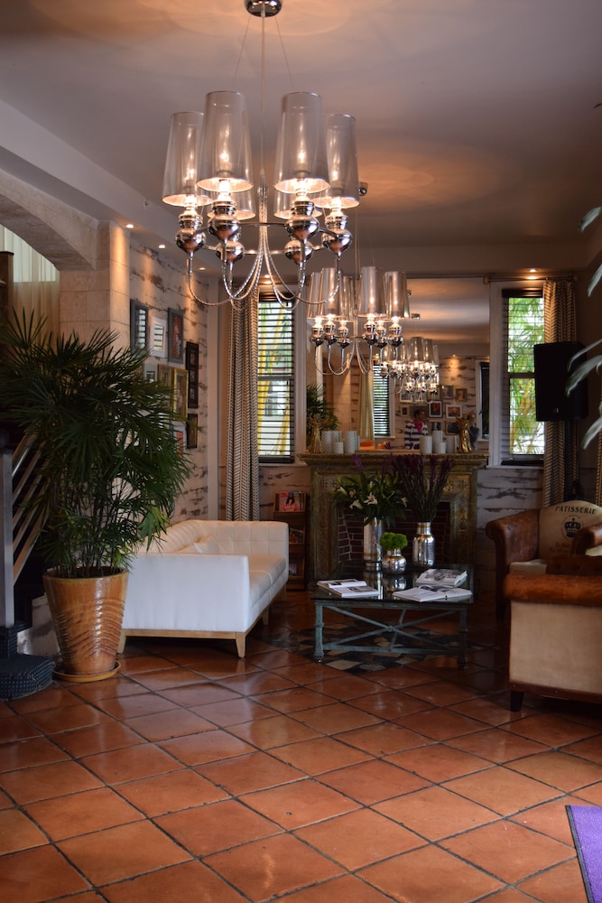 Hotel Shelley - photo 3