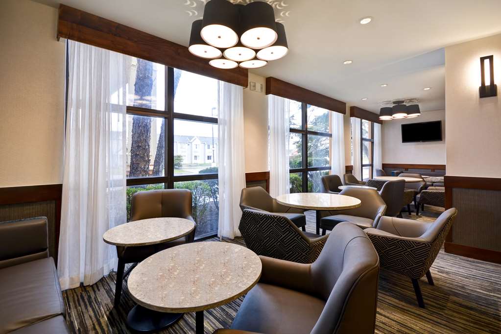 Hyatt Place Columbus Worthington - photo 16