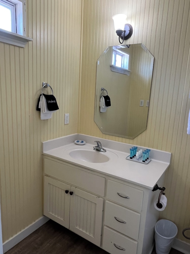 Seashell Village Resort - photo 104