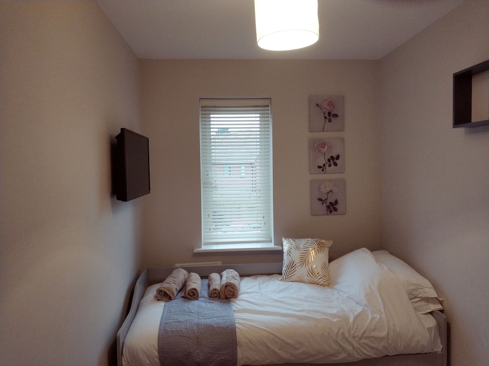 Meadows Lodge — Cambridge — photo 3