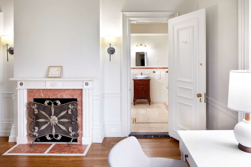 Tarrytown House Estate on the Hudson - photo 15