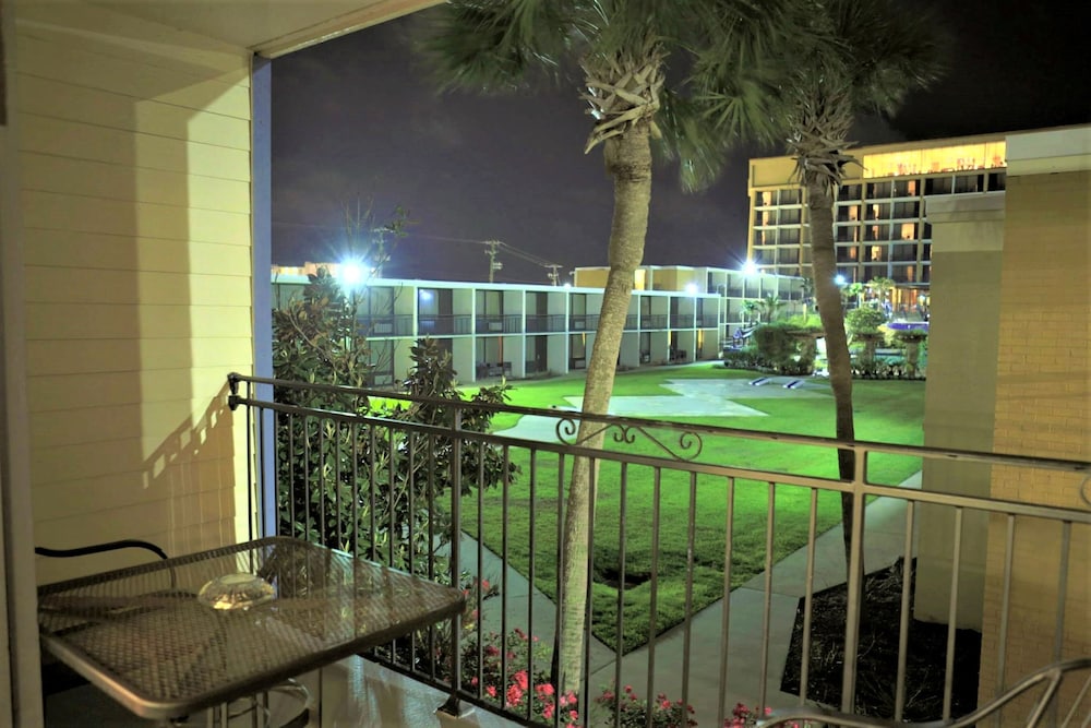 Royal Holiday Beach Resort - photo 22