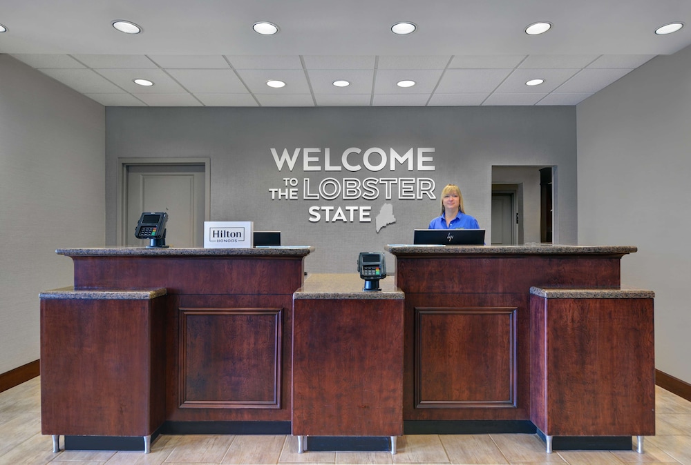 Hampton Inn Bath - photo 6
