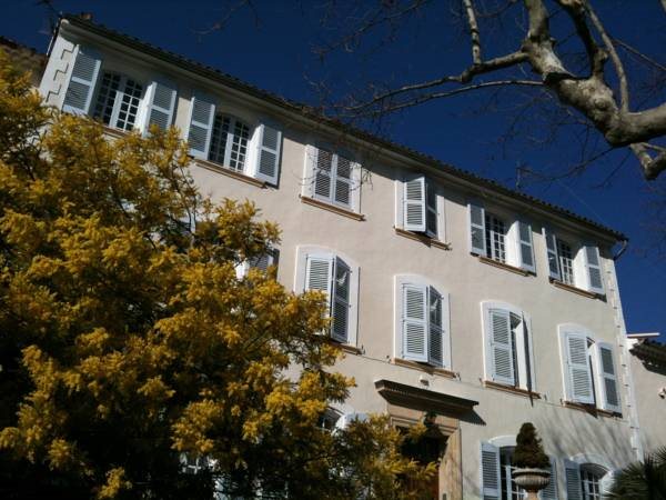 L'Enclos — 4-Star Luxury Hotel in Lorgues, France