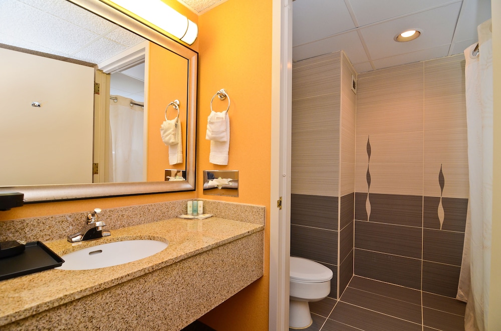 Travelodge by Wyndham Absecon Atlantic City - photo 13