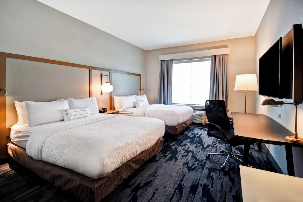 Fairfield Inn & Suites by Marriott Plymouth - photo 8