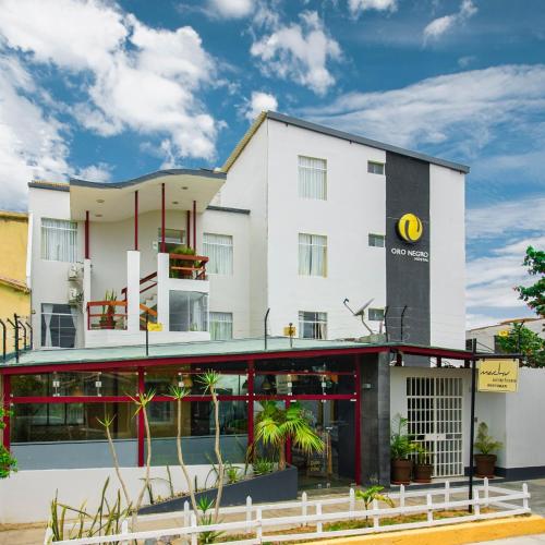 Hotel Oro Negro — hotel in Talara