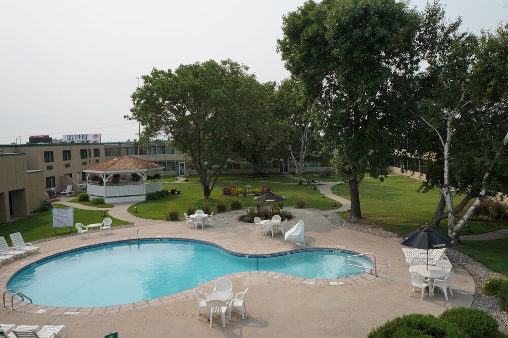 Biltmore Hotel Suites - photo 14