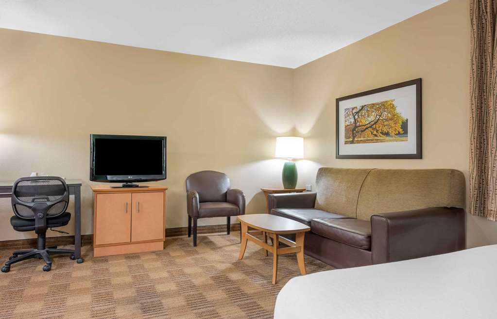 Extended Stay America Suites Pittsburgh Airport - photo 22