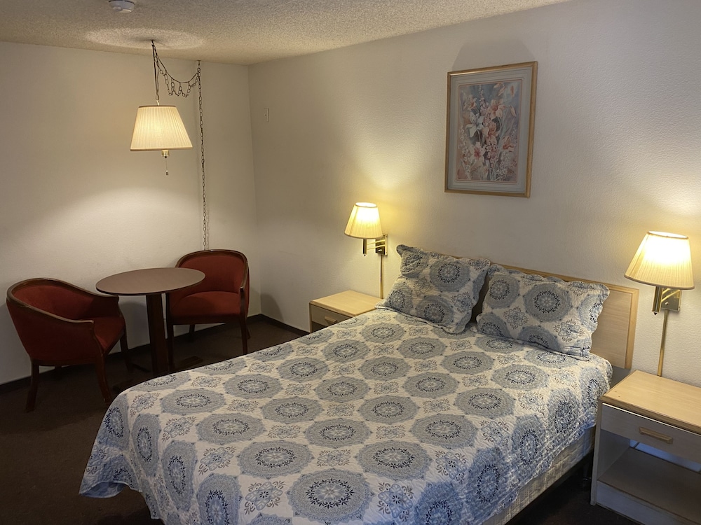 Circle Inn Motel - photo 15