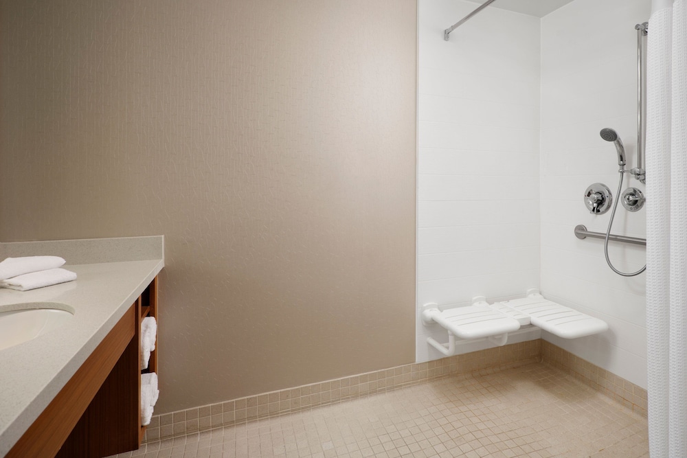 Springhill Suites by Marriott Pittsburgh Mt. Lebanon - photo 21