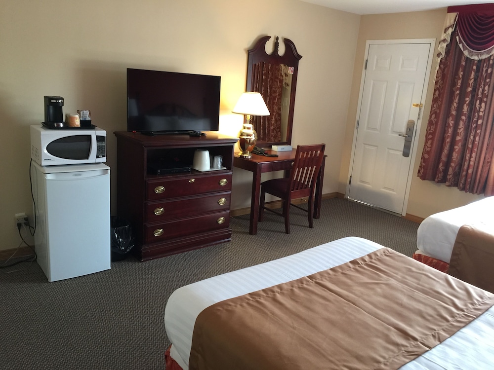 Masterson’s Motel — Greater Napanee — photo 4