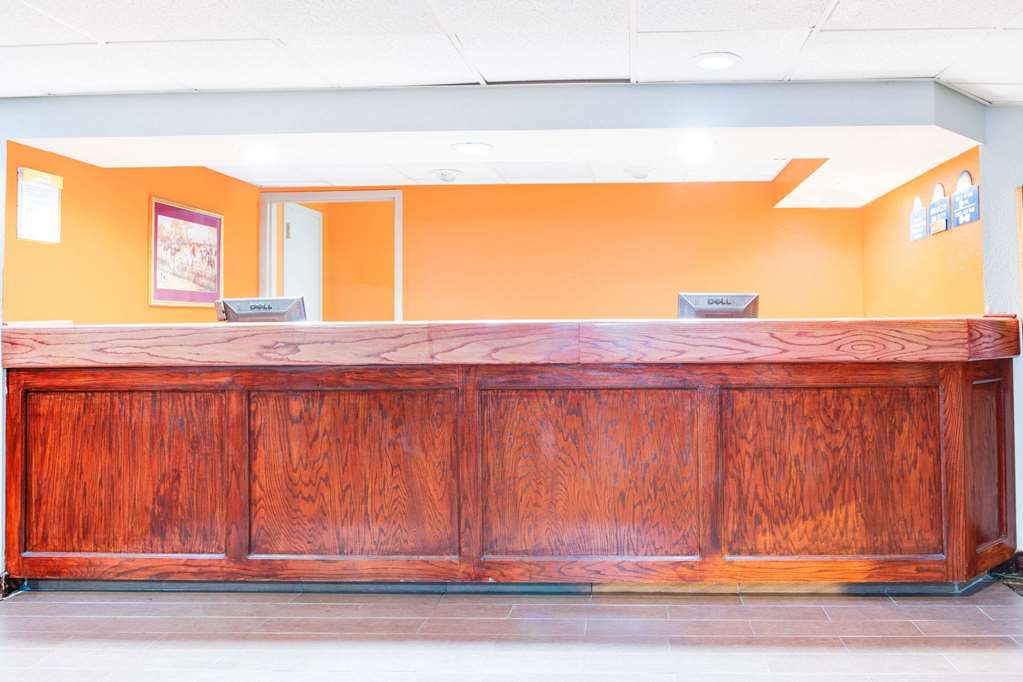 Days Inn by Wyndham Greenville MS - photo 8