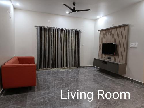 Sukrithi Premium Serviced Apartment F2 — 4-Star Luxury Hotel in Chennai, India