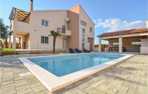 Amazing Apartment In Kasic With Wifi — 4-Star Luxury Hotel in Pirovac, Croatia
